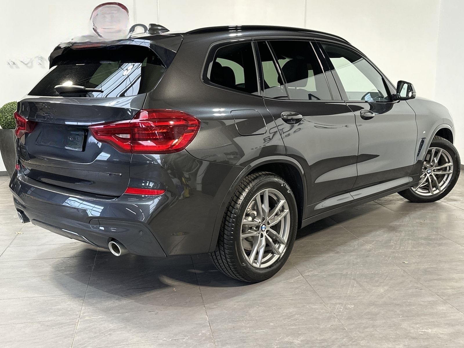 BMW X3 xDrive20i M-Sport NAV+LED+PANO+HIFI+19ZO+1HD foto 4