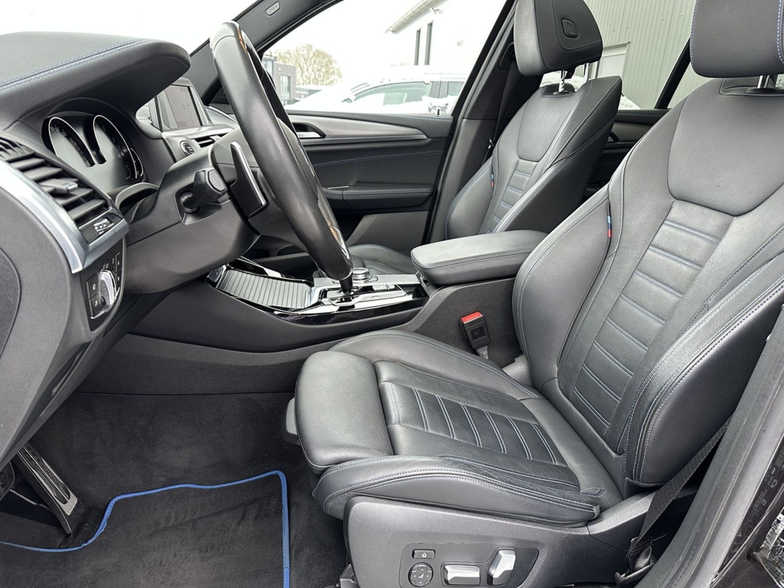BMW X3 xDrive20i M-Sport NAV+LED+PANO+HIFI+19ZO+1HD foto 9