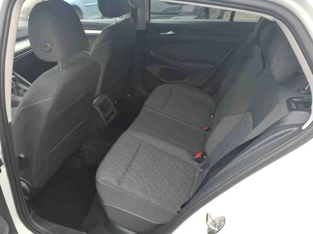 Volkswagen Golf Move 1.5 TSI FLA+LED+Navi+CiCockpit+Climatr foto 6