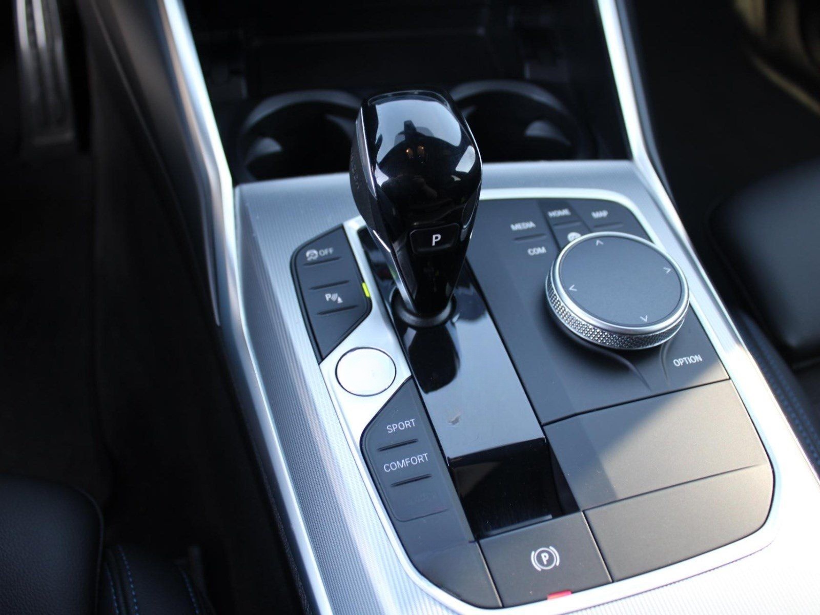 BMW 320d xDrive M Sport foto 14