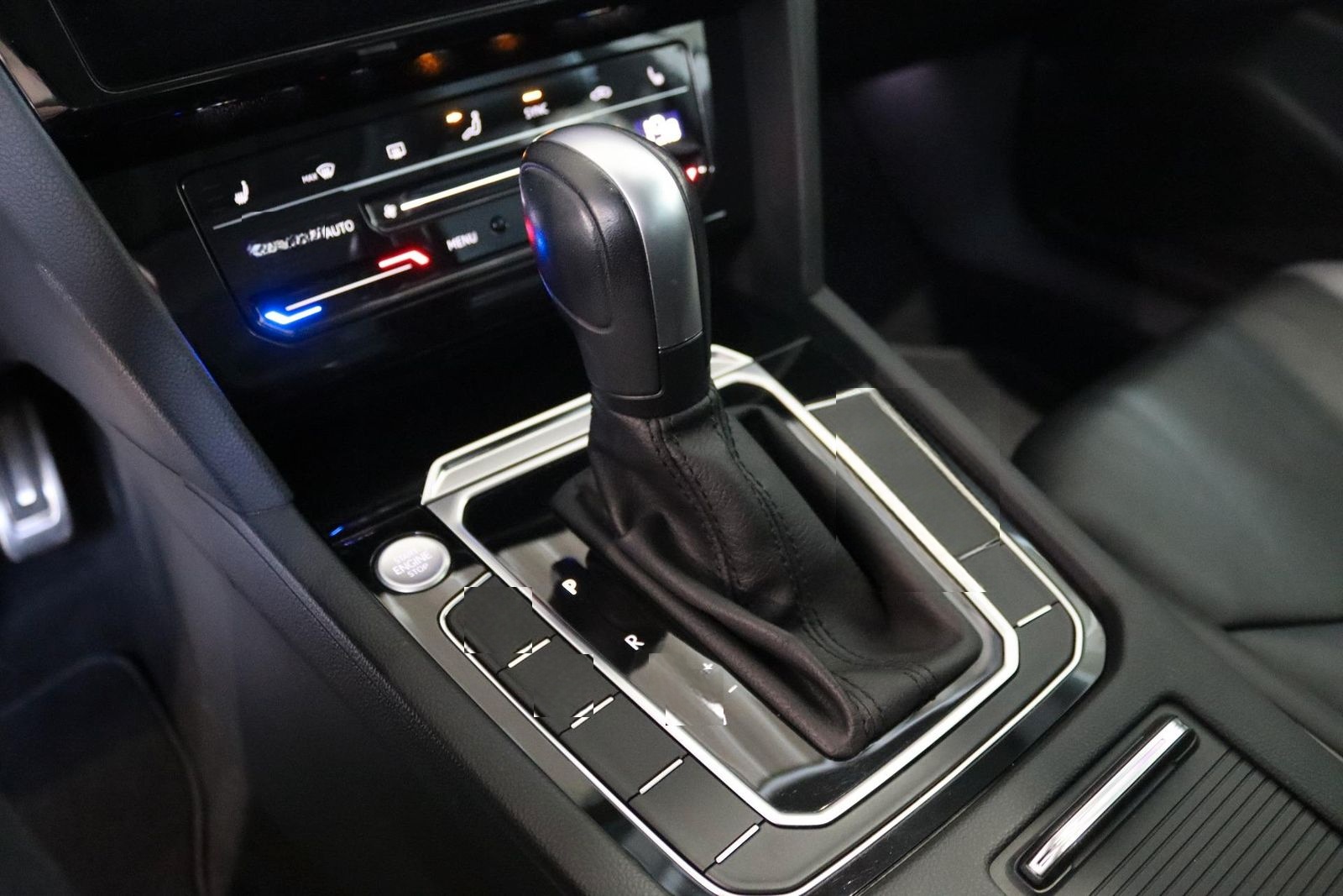 Volkswagen Shooting Brake Elegance * Pano * MatrixLED * RFK foto 13