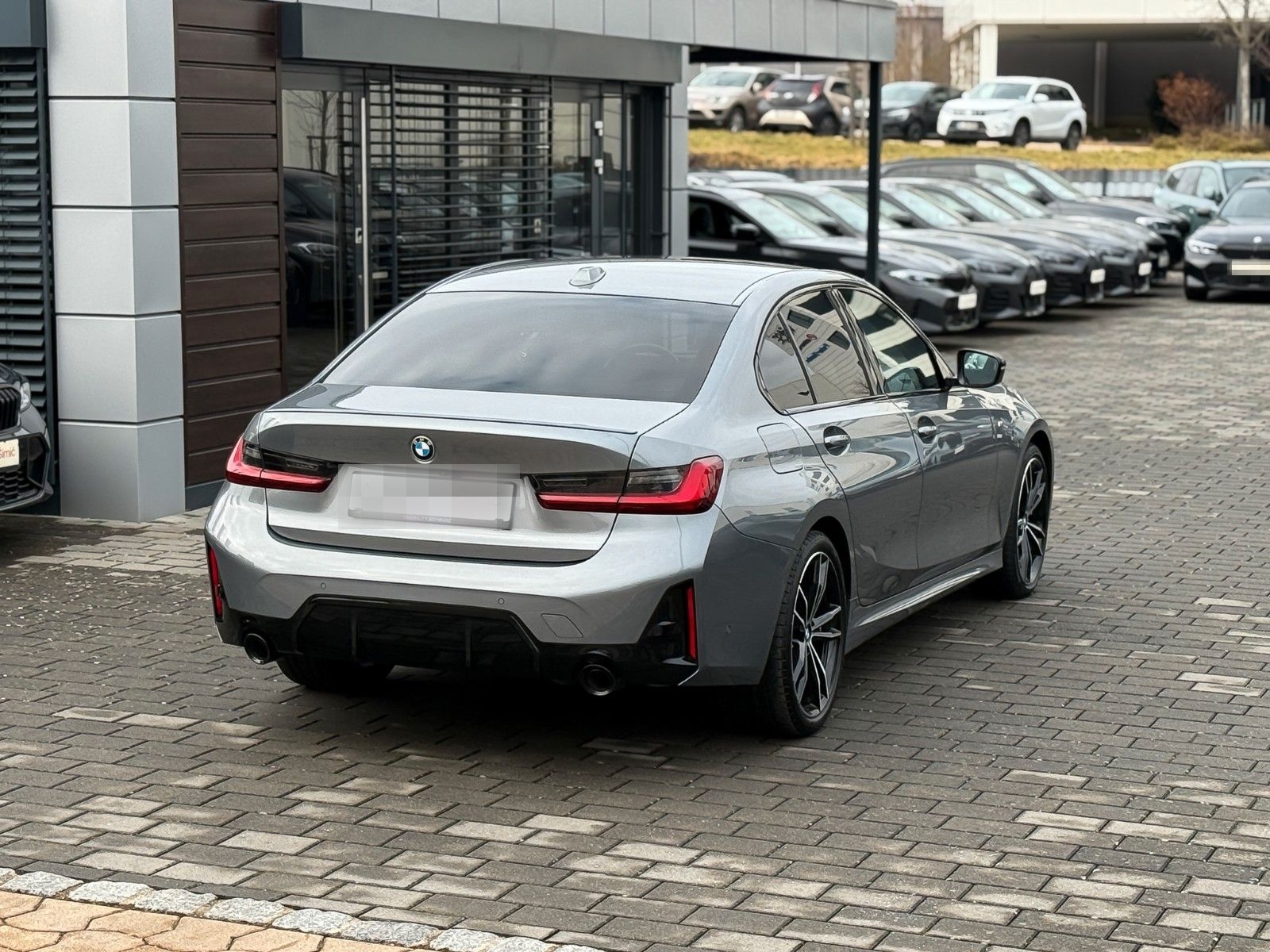 BMW 320d xD M Sport 19" h/k HuD StHz ACC Ambiente foto 16