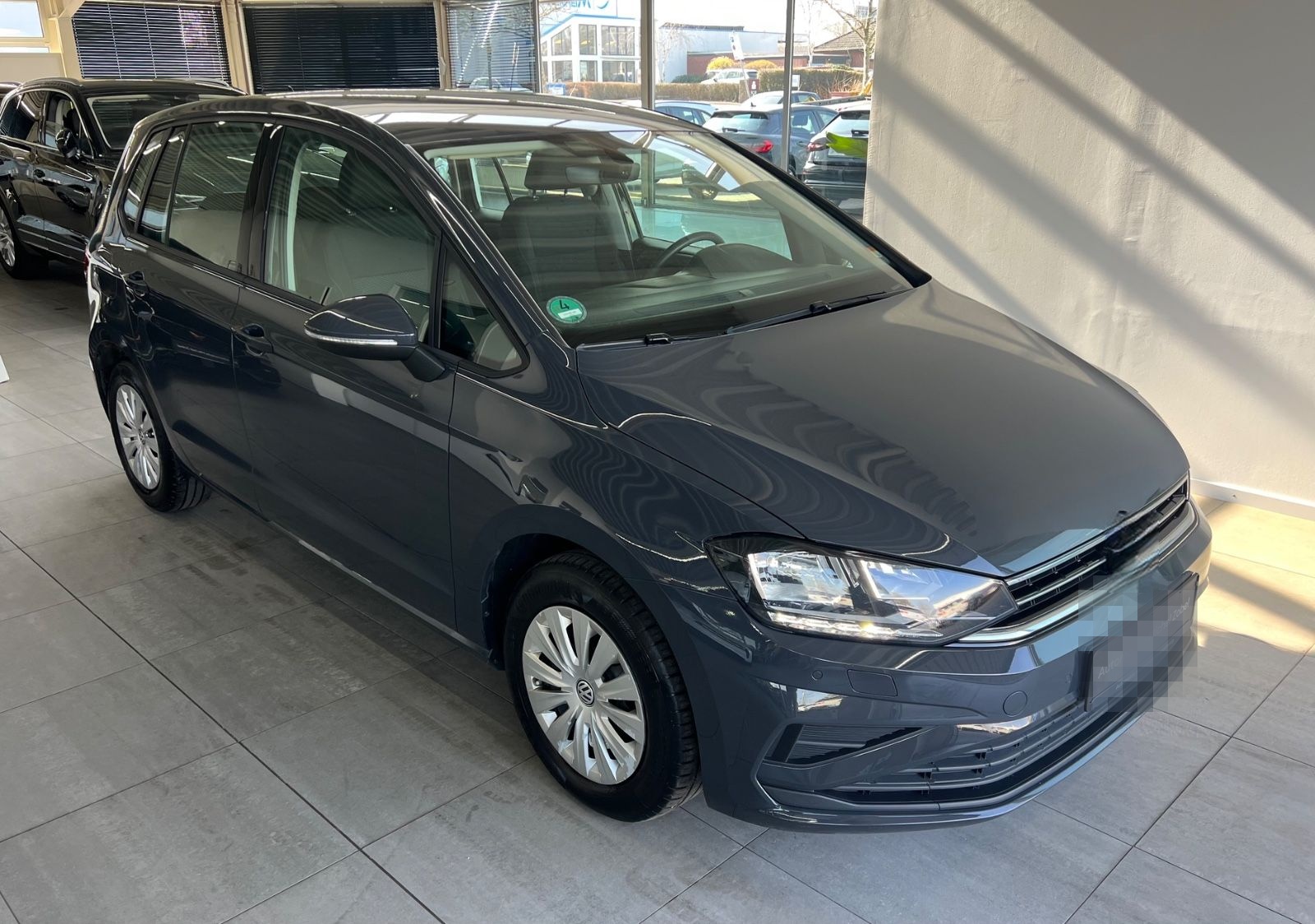Volkswagen Golf*Sportsvan*Sitzhz*Tempomat*Kamera*AHK*LED*