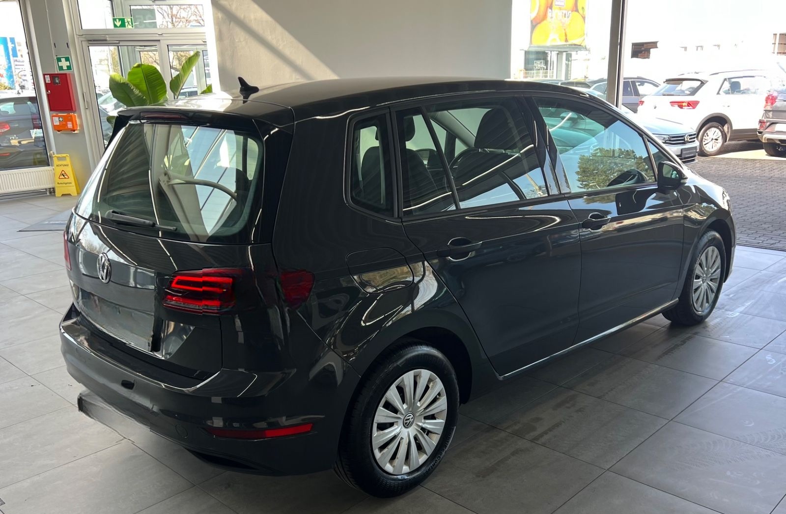 Volkswagen Golf*Sportsvan*Sitzhz*Tempomat*Kamera*AHK*LED* foto 3
