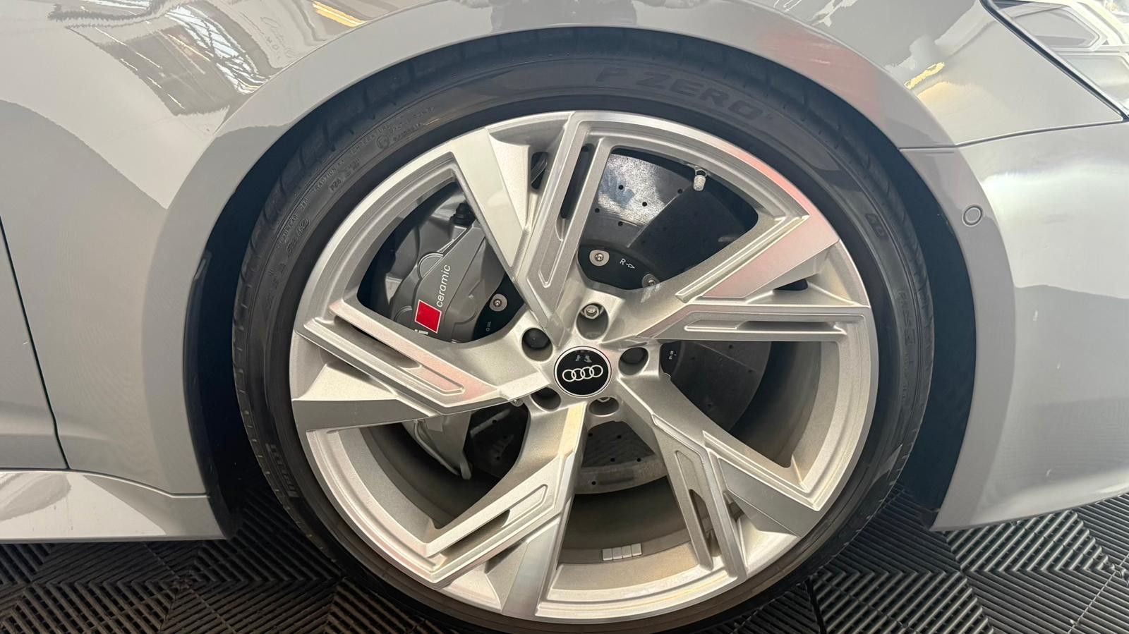 Audi RS6 RS 6 Avant 4.0 TFSI quattro VMAX 305*Ceramic foto 25