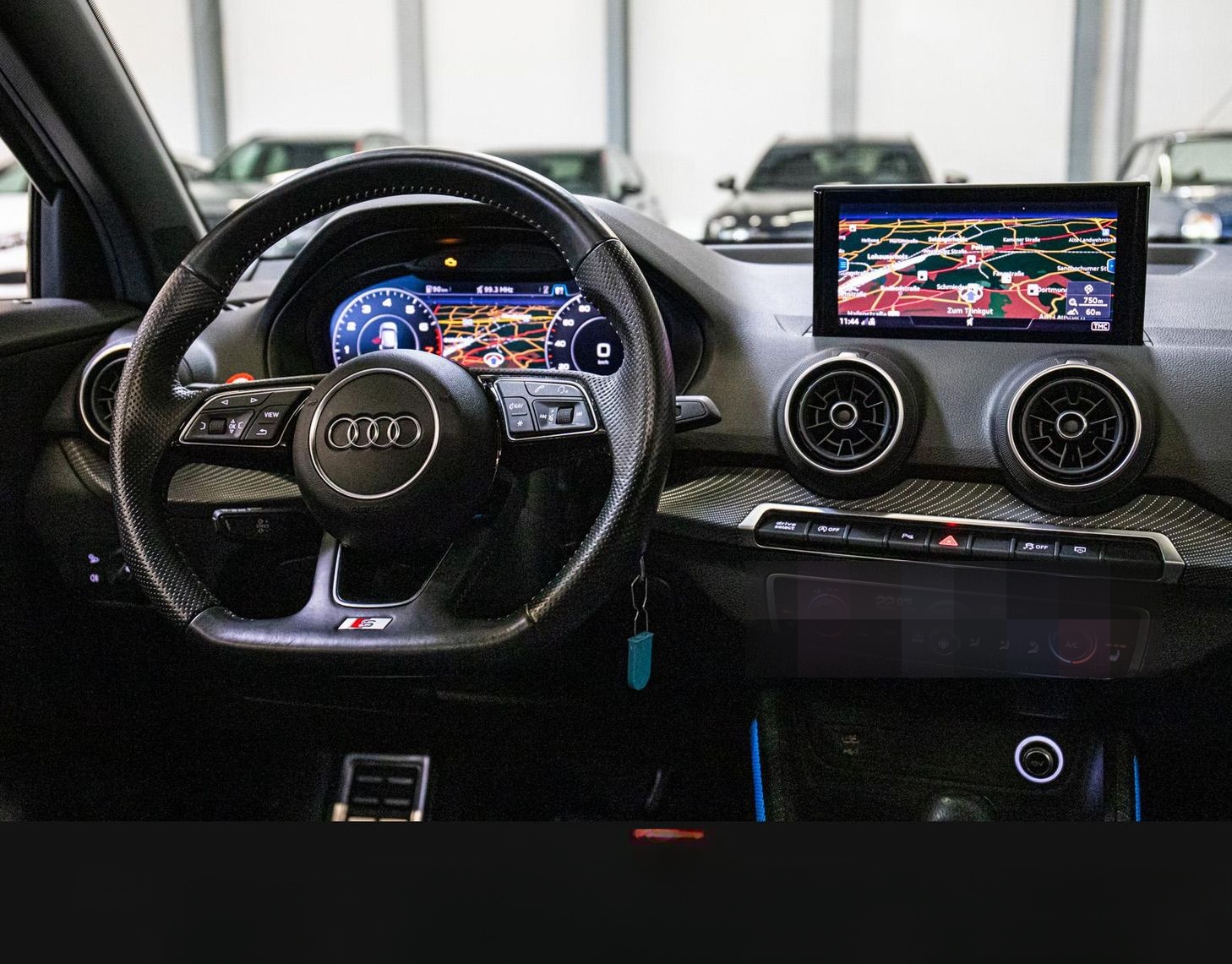 Audi Q2 1.4 TFSI S-Line LED PANO VC AMBIENTE 19z. foto 15