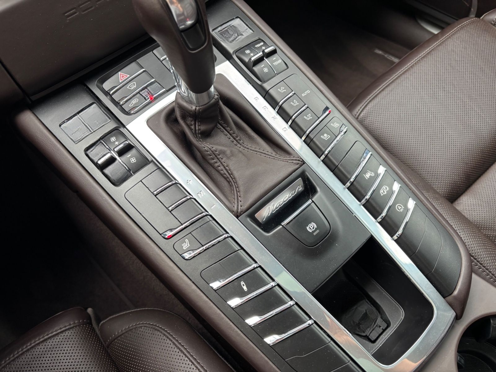 Porsche Macan GTS SPORT PANO LEDER KAMERA ALLRAD NAVI foto 16