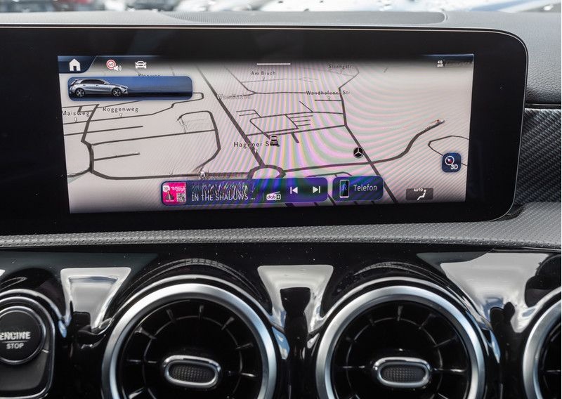 Mercedes-Benz A 250 e Progressive/LED/Cam/Totw/Distr/Winter/17 foto 12