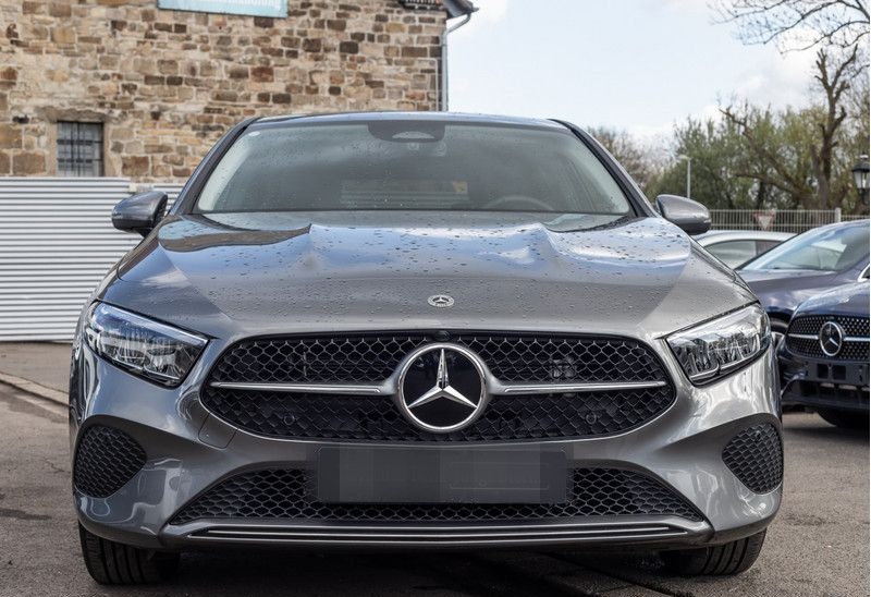 Mercedes-Benz A 250 e Progressive/LED/Cam/Totw/Distr/Winter/17 foto 3