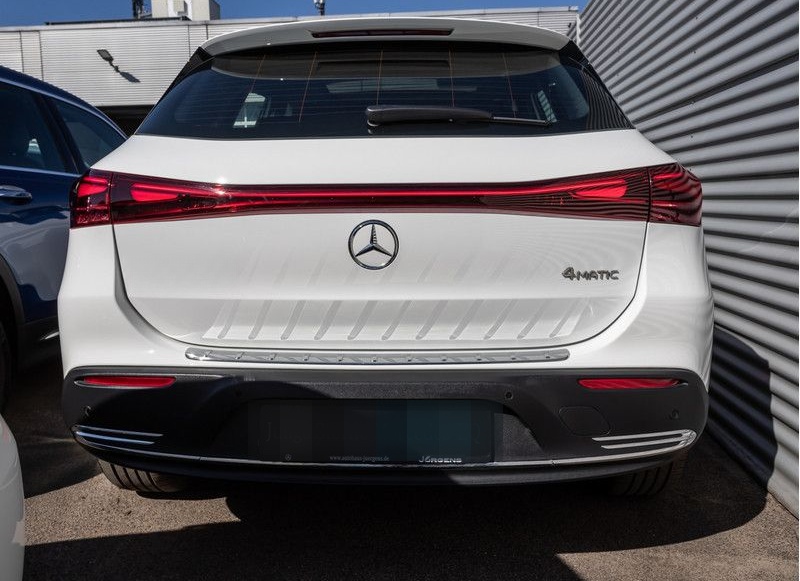 Mercedes-Benz EQA 300 4M Progressive/LED/Cam/Pano/AHK/Totw/18' foto 4