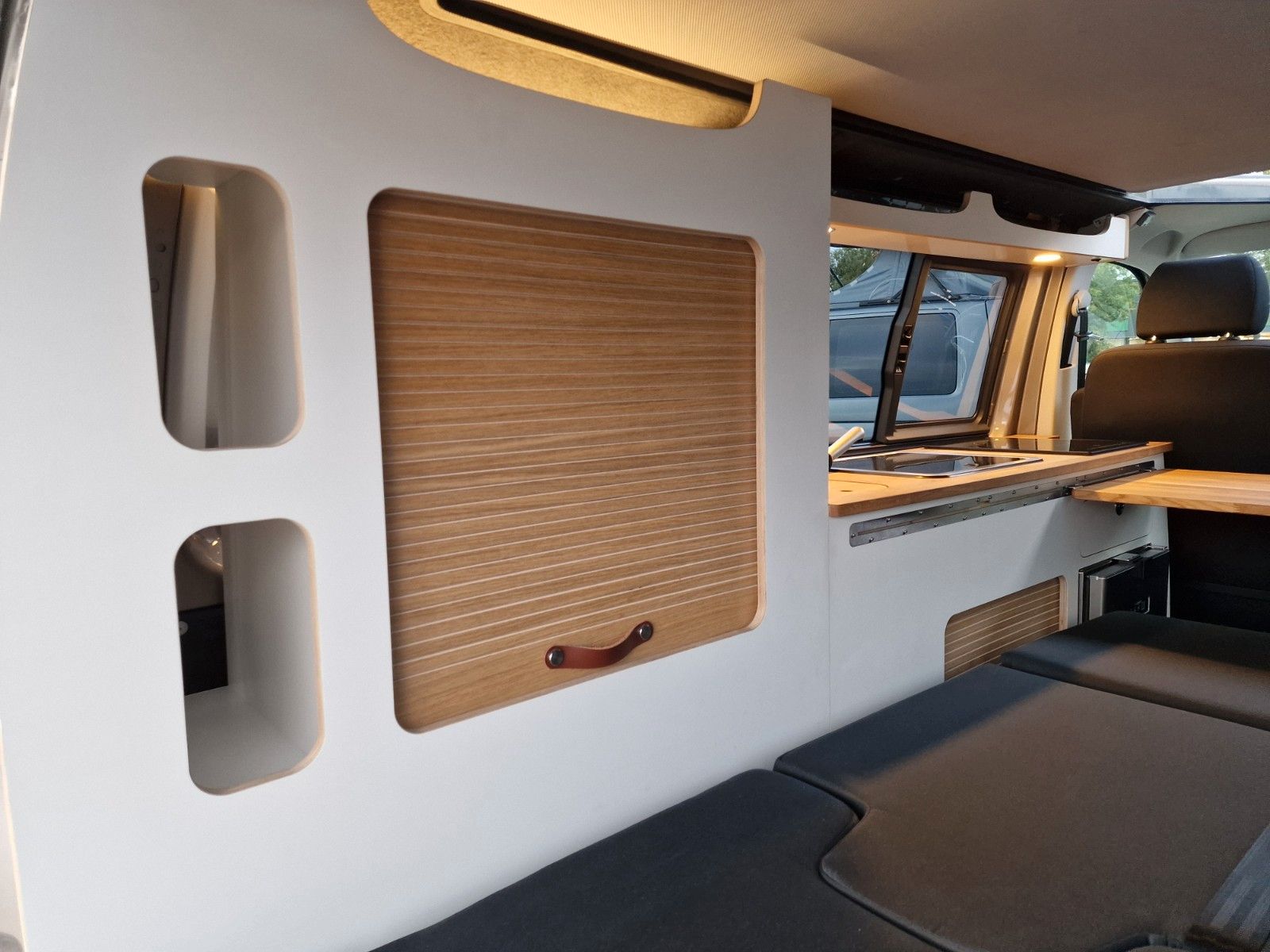 Volkswagen T6 California+KÜCHE+BETT+DUSCHE+6 SITZER foto 18