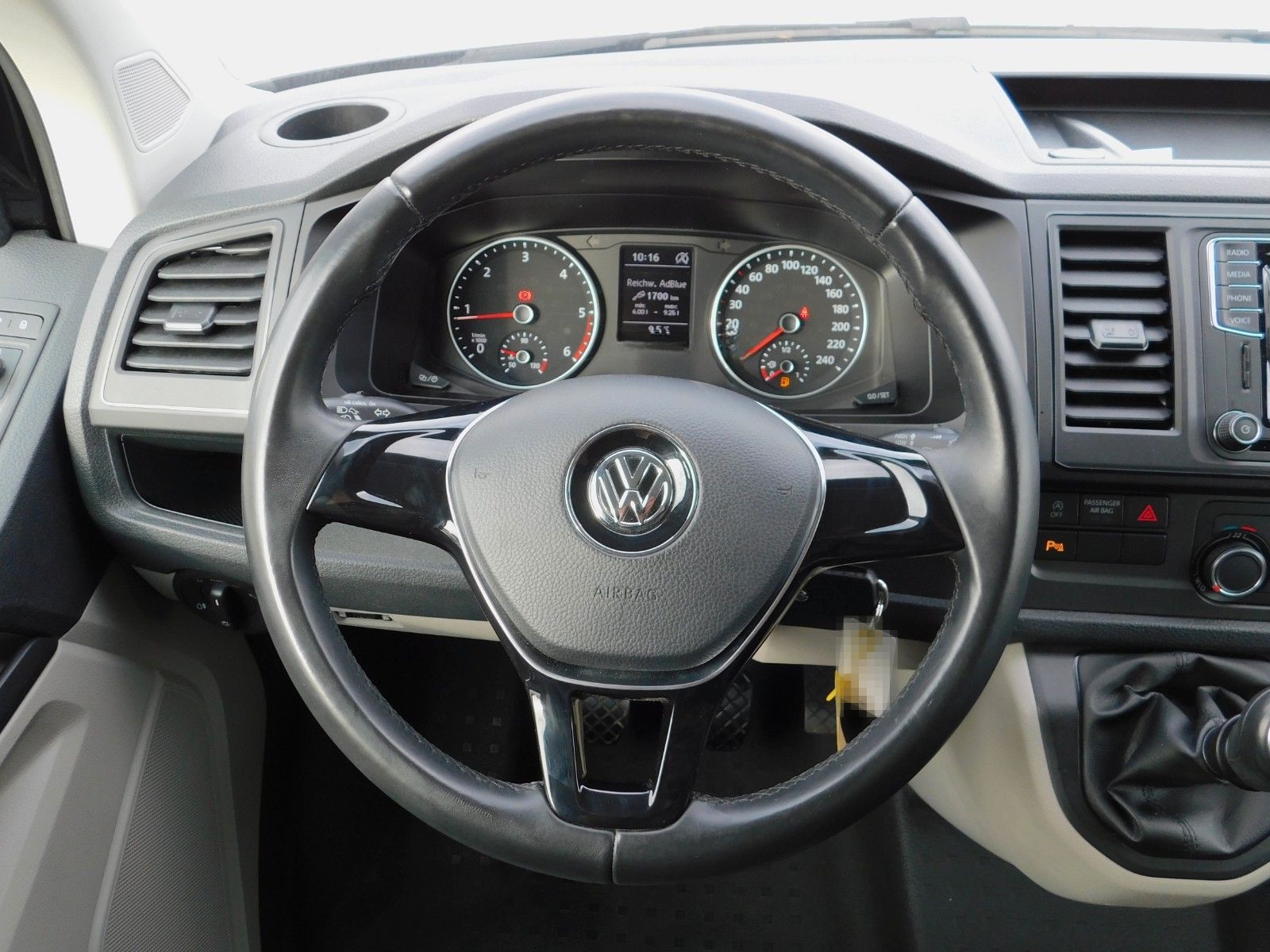 Volkswagen T6 California+KÜCHE+BETT+DUSCHE+6 SITZER foto 20
