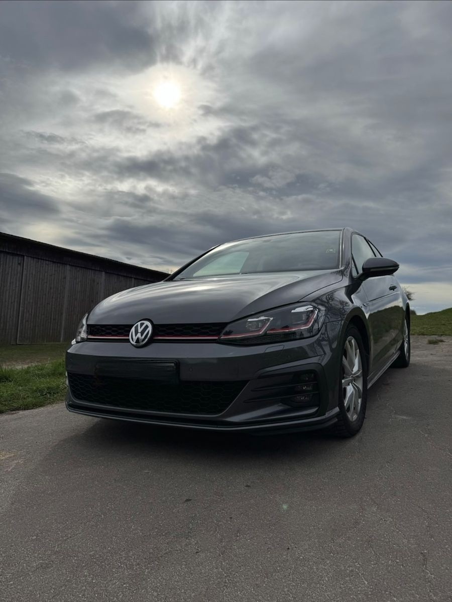 Volkswagen Golf 2.0 TSI DSG GTI Performance, Pano, ACC, Nav foto 2