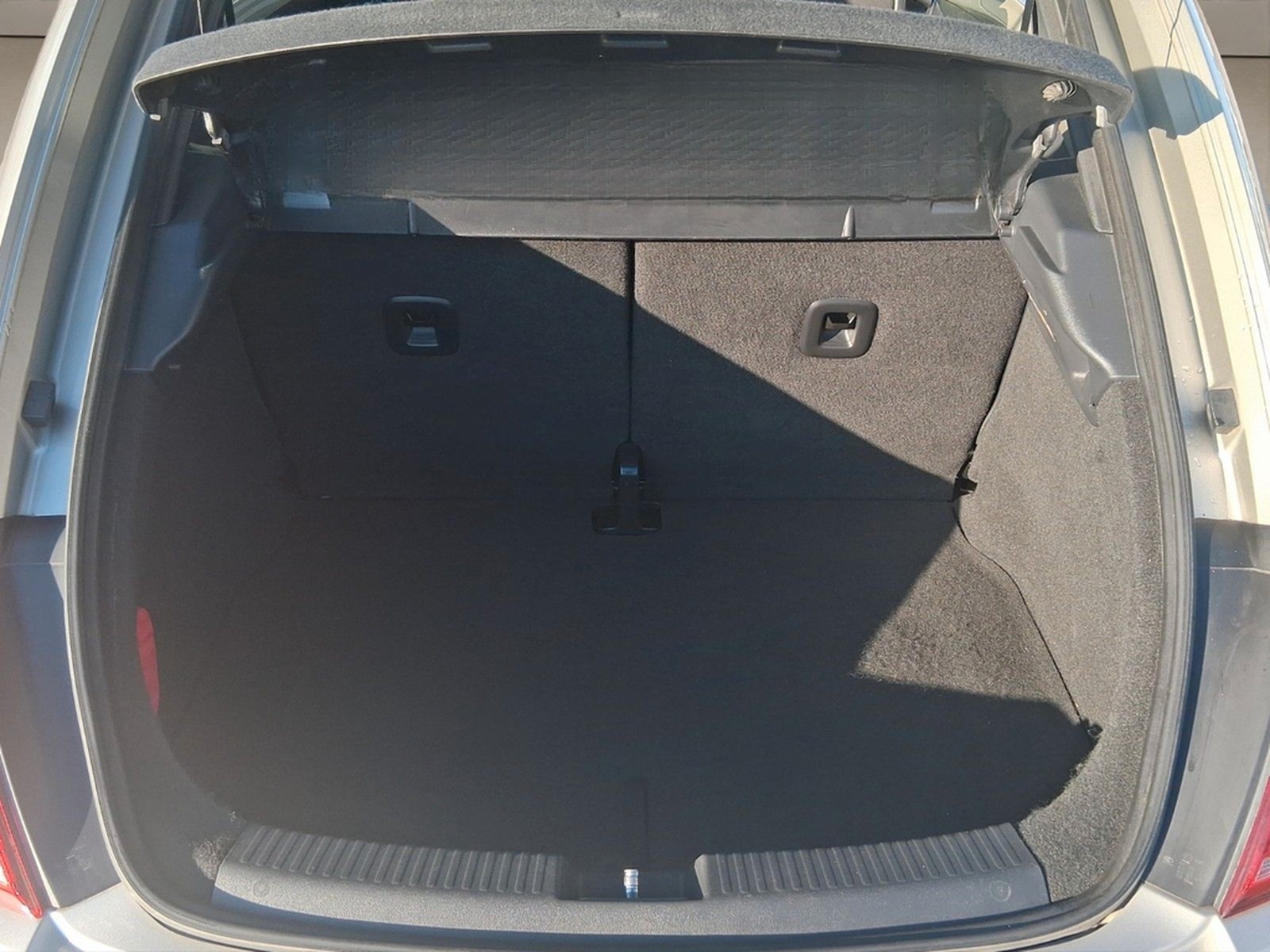 Volkswagen Beetle Lim. Cup NAVI KLIMAAUTO PANORAMA foto 18