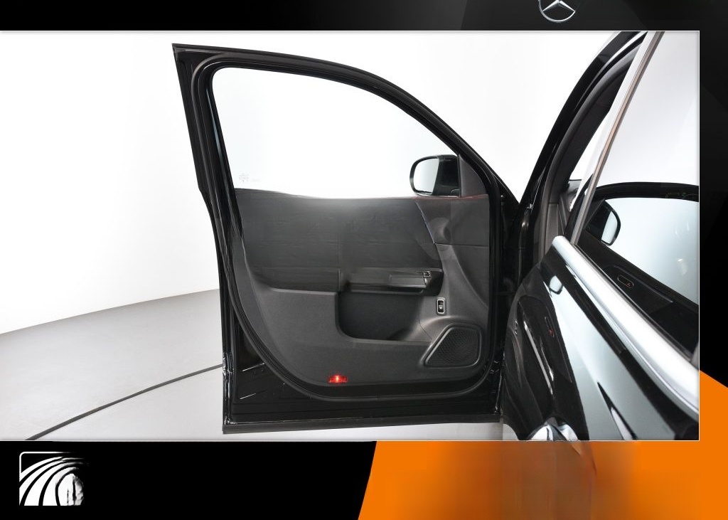 Mercedes-Benz GLB 200d AMG/MULTIBEAM/AHK/DISTRONIC/Keyless/EDW foto 3