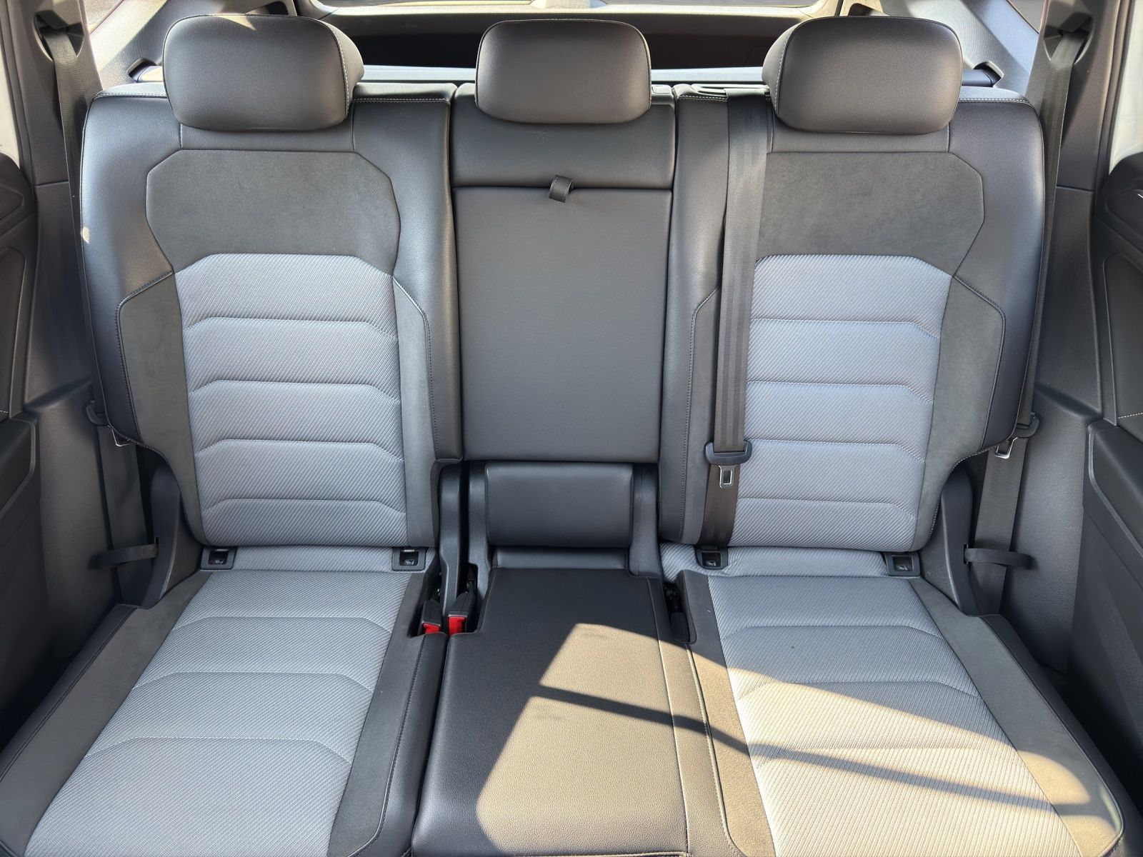 Volkswagen Tiguan Allspace Highline 4MOTION  2.0TDI PANO*R- foto 16