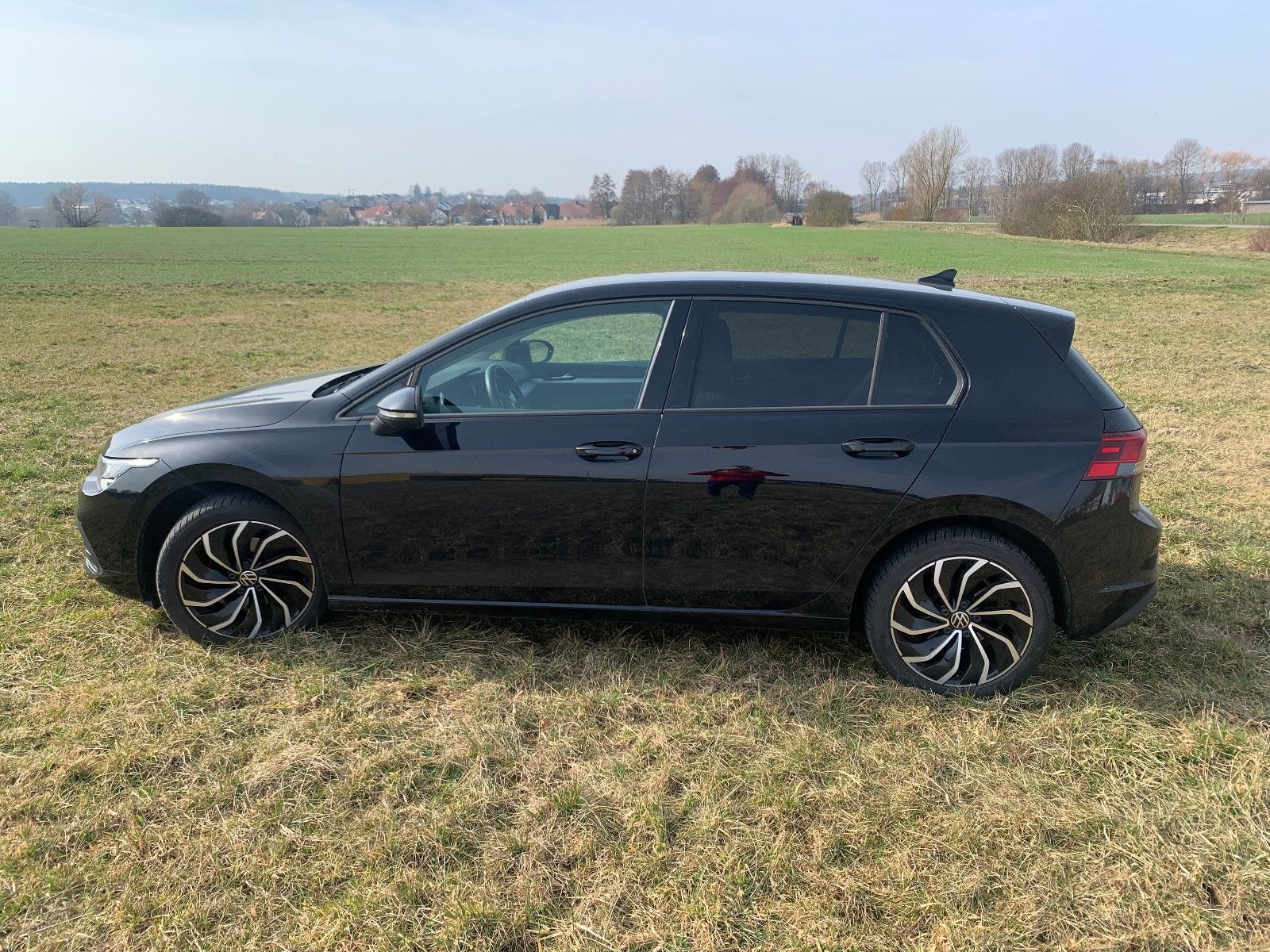 Volkswagen Golf 1.5 TSI OPF 96kW Life Life foto 6