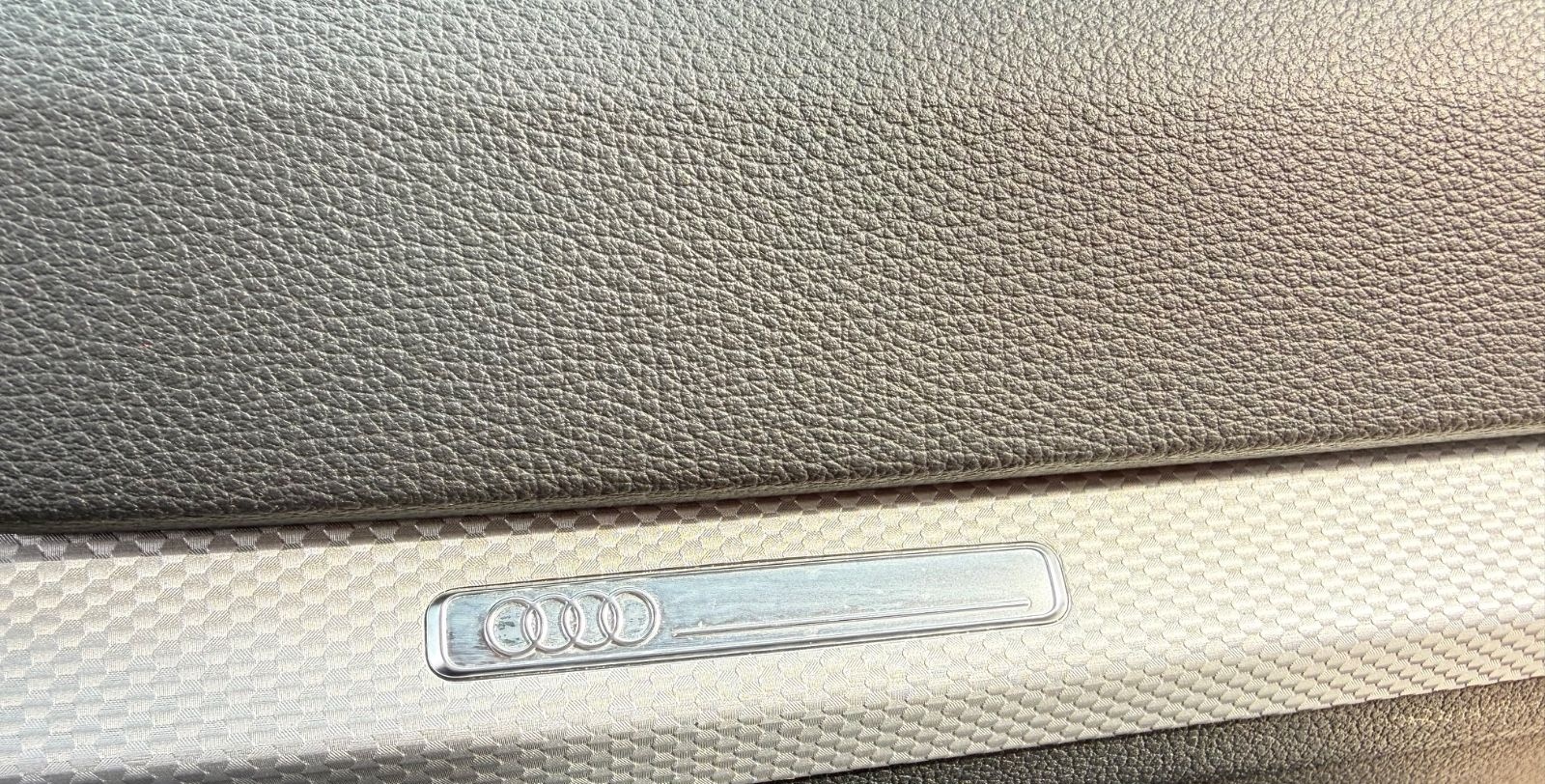 Audi Q2 35 TFSI advanced foto 16