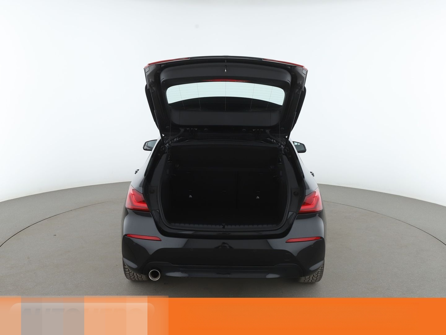BMW 1er 118i Sport Line Aut.*NAVI*LED*PDC*TEMPO*SHZ* foto 17