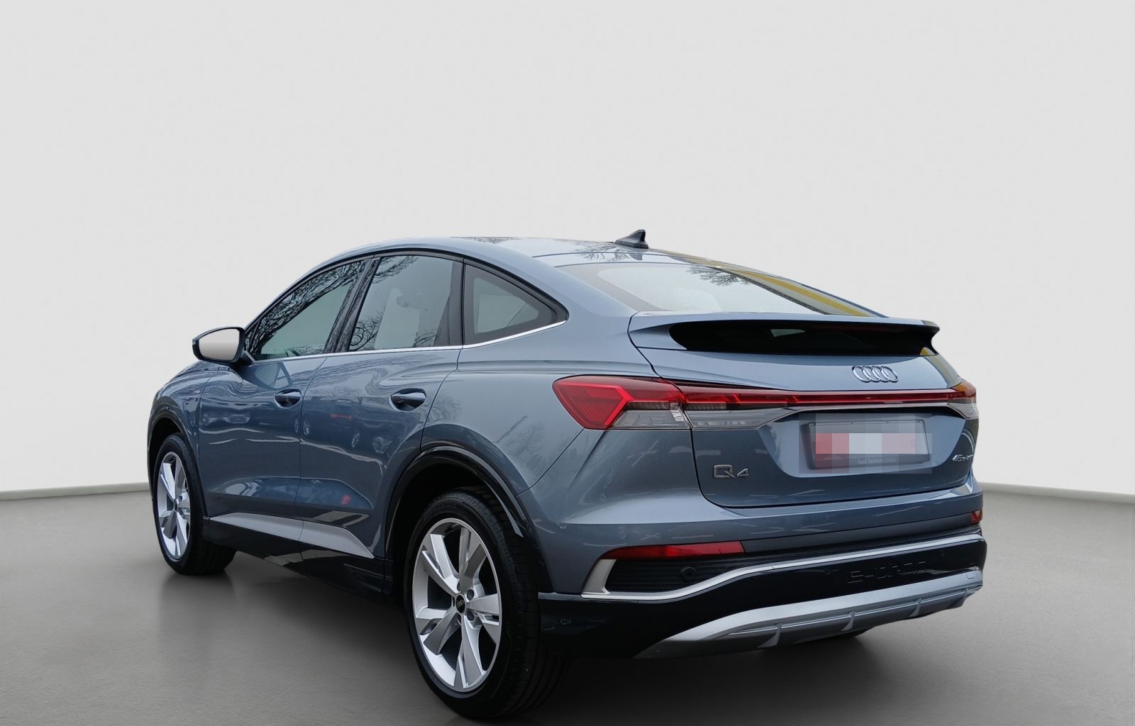 Audi Q4 Sportback 45 e-tron 210 Kw HV 82Kw S-Line Mat foto 13