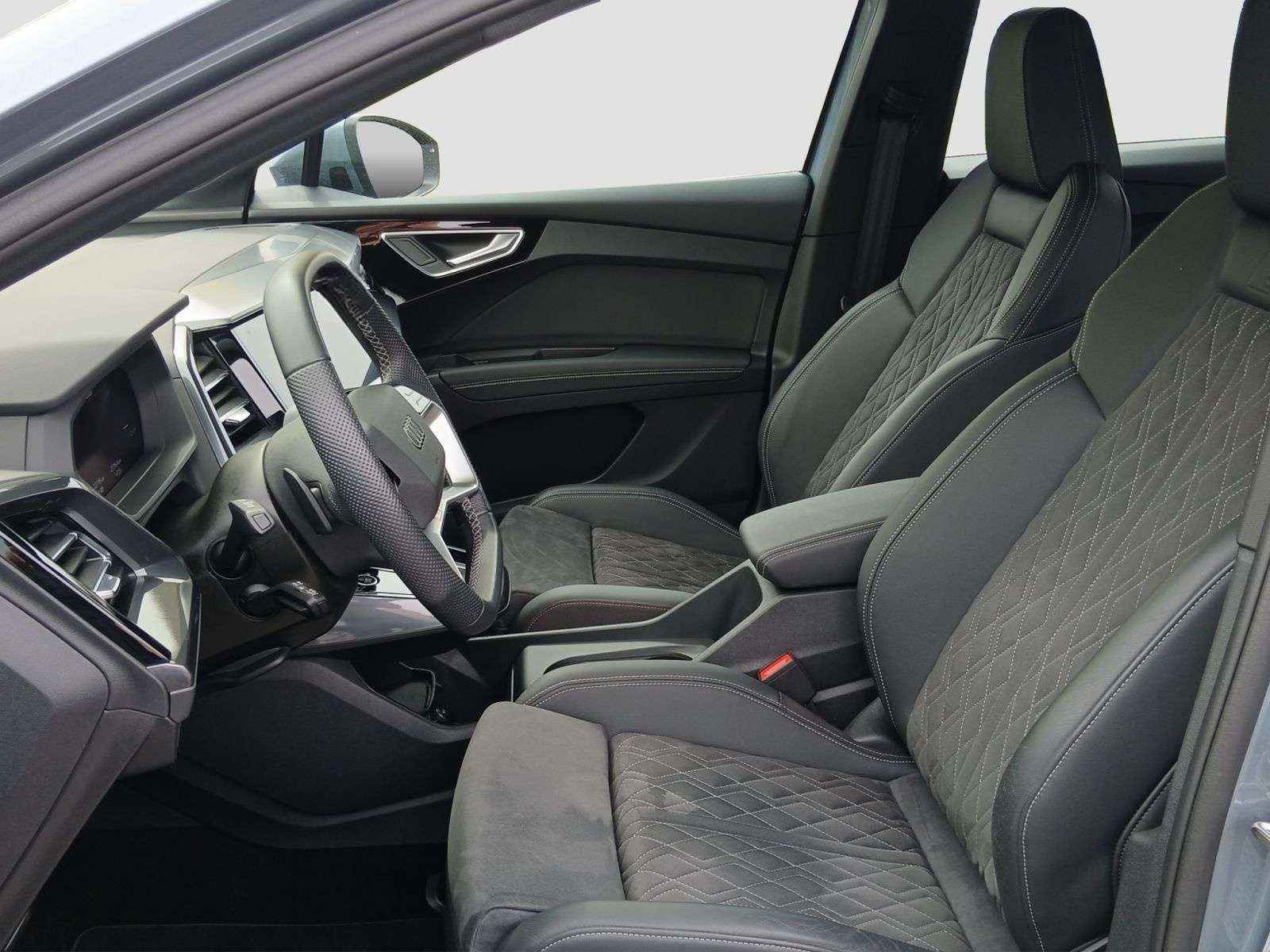Audi Q4 Sportback 45 e-tron 210 Kw HV 82Kw S-Line Mat foto 5