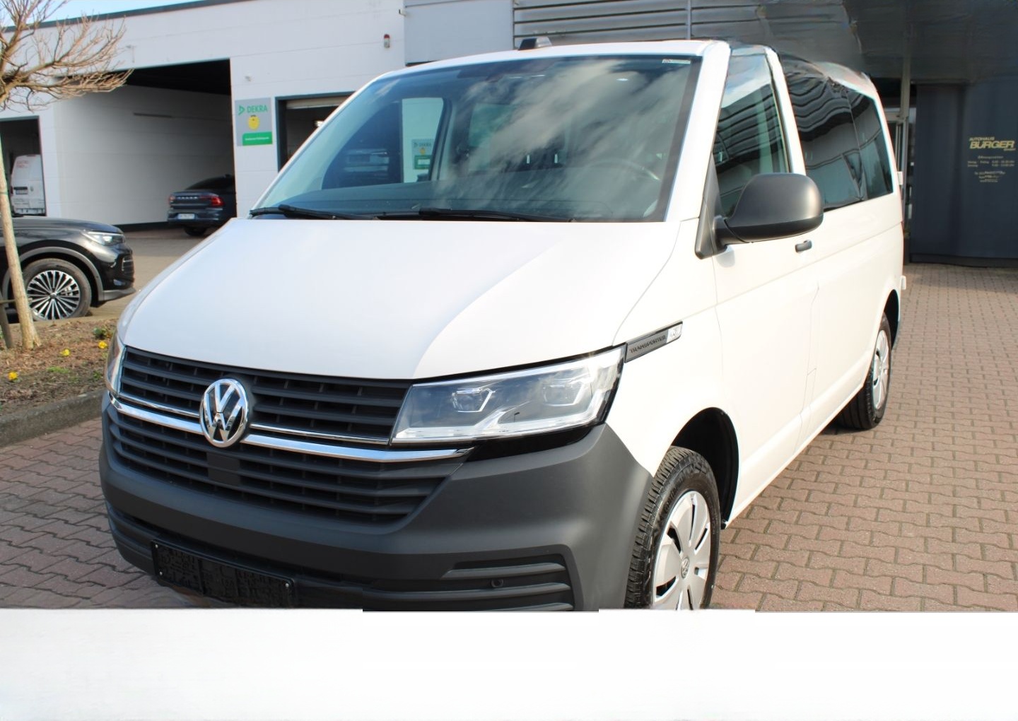 Volkswagen T6.1 Kombi DSG LED Navi AHK Tempomat PDC v+h Car