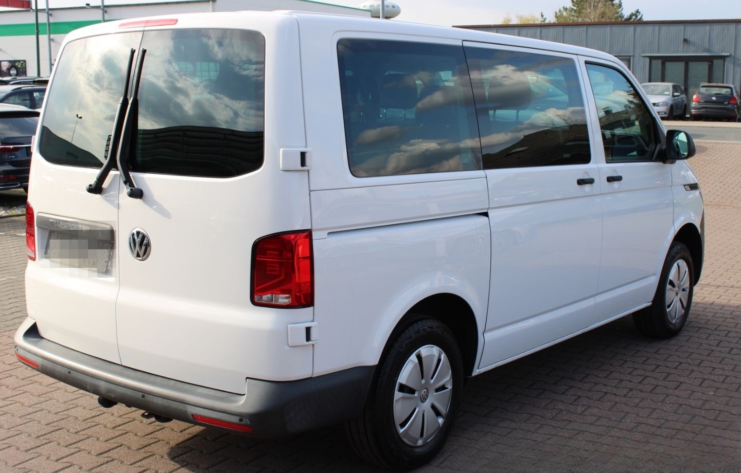 Volkswagen T6.1 Kombi DSG LED Navi AHK Tempomat PDC v+h Car foto 5
