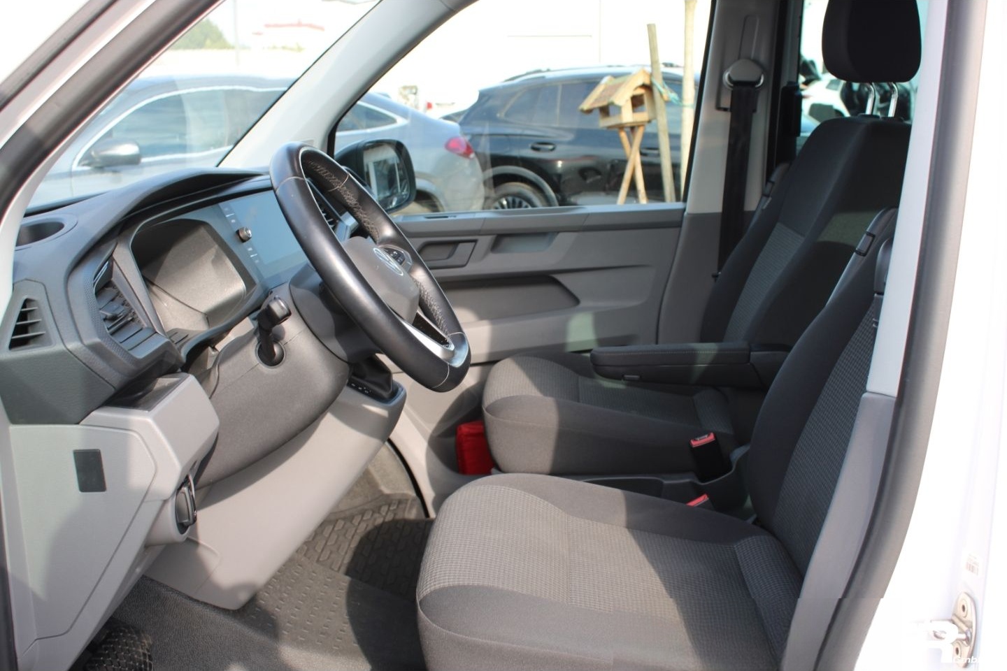 Volkswagen T6.1 Kombi DSG LED Navi AHK Tempomat PDC v+h Car foto 9