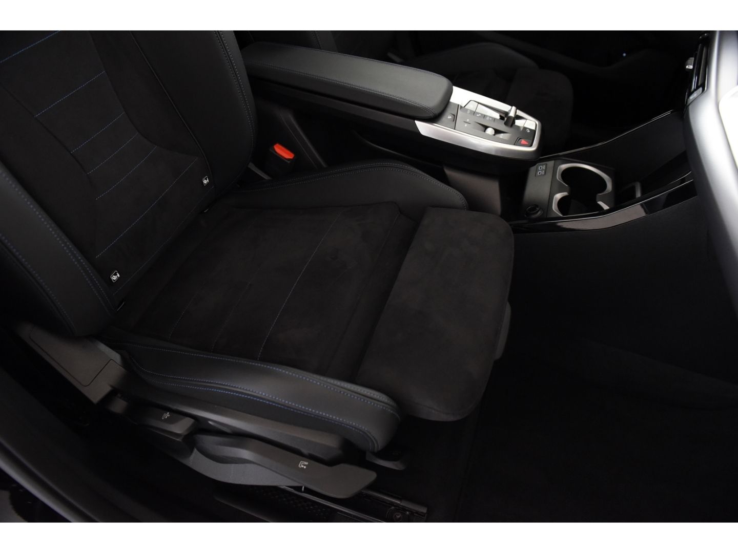 BMW X1 xDrive 20d M Sport Anhängerkupplung Glasdach foto 13