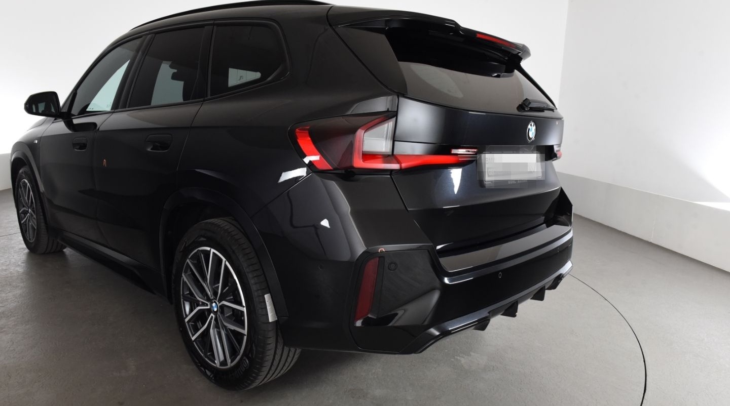 BMW X1 xDrive 20d M Sport Anhängerkupplung Glasdach foto 17