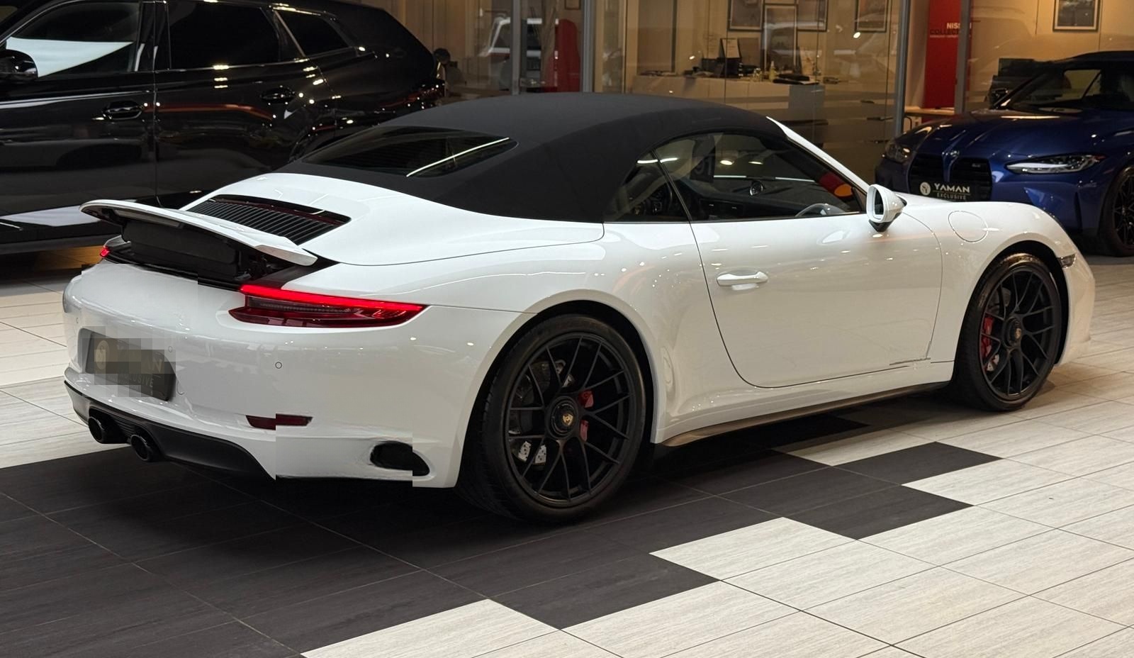 Porsche 911 Carrera GTS Cabriolet PDK SportChorno foto 14