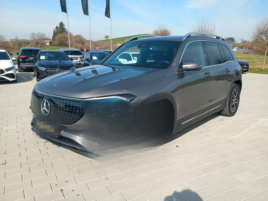 Mercedes-Benz EQB 300 4M AMG+ABHK+Kamera+LED+Navi+PTS+SpiegelP foto 2