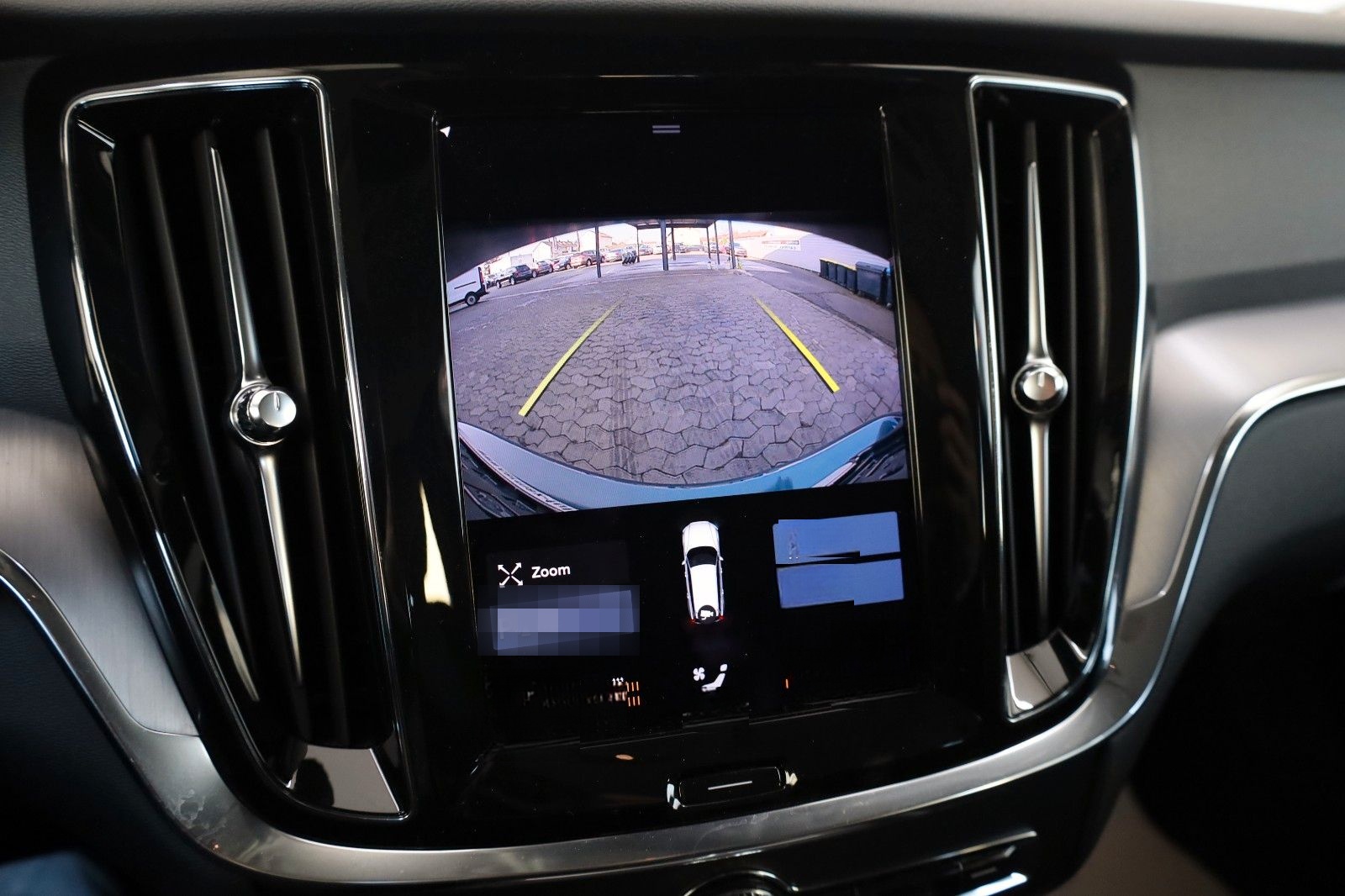 Volvo V60 Momentum Pro,T.Leder,Navi,LED,SH,Kamera,DAB foto 16