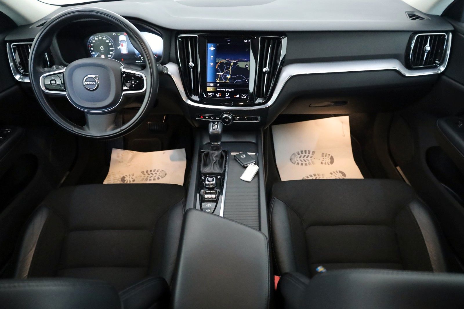 Volvo V60 Momentum Pro,T.Leder,Navi,LED,SH,Kamera,DAB foto 4