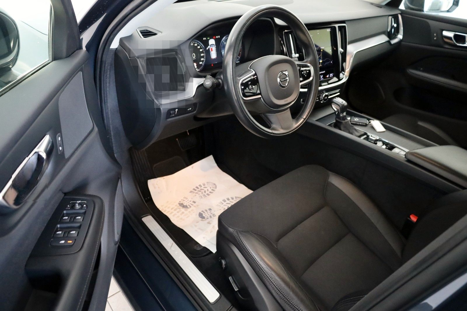 Volvo V60 Momentum Pro,T.Leder,Navi,LED,SH,Kamera,DAB foto 9