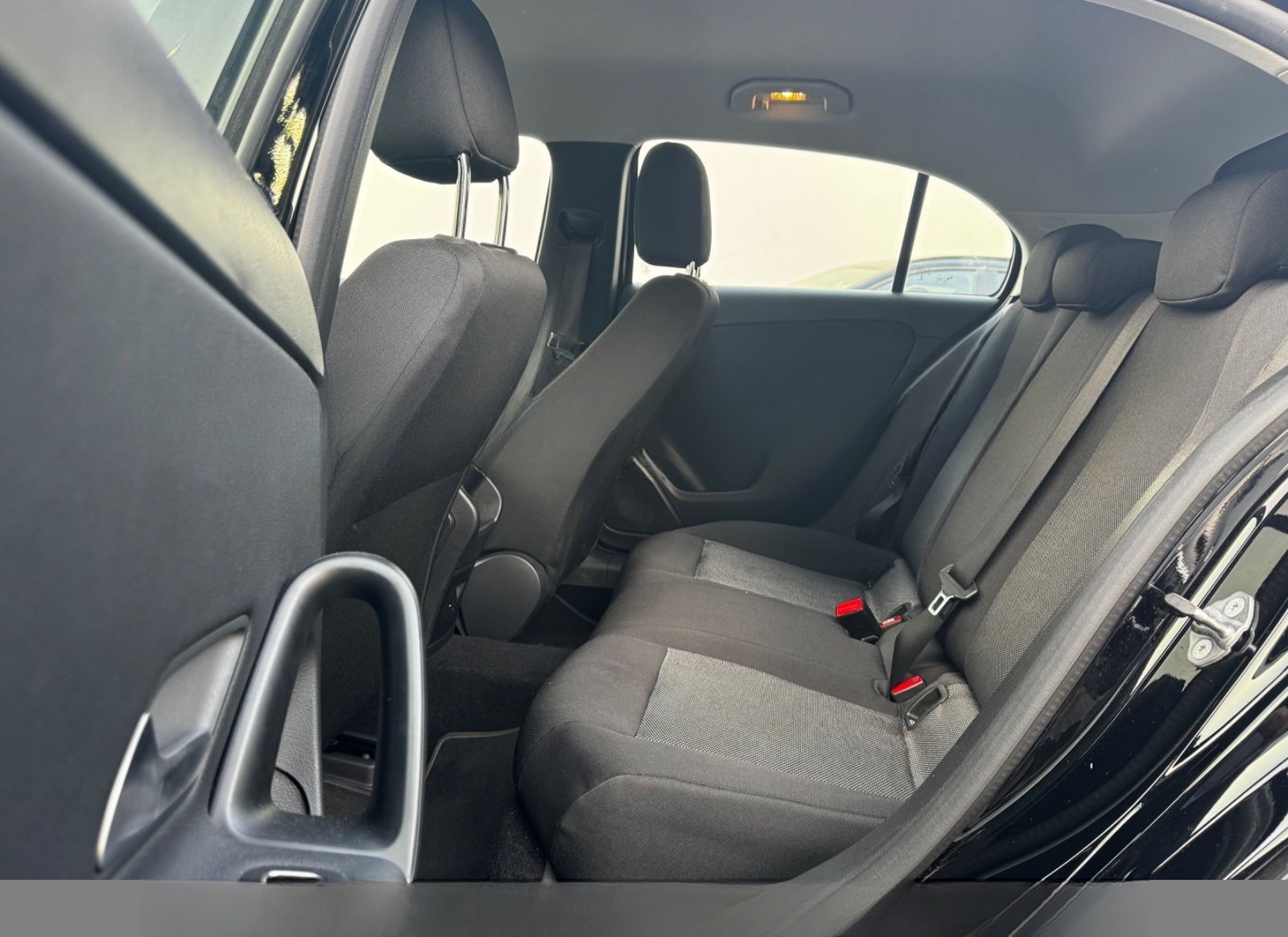 Mercedes-Benz A 250 e Aut.*1.Hand* foto 18