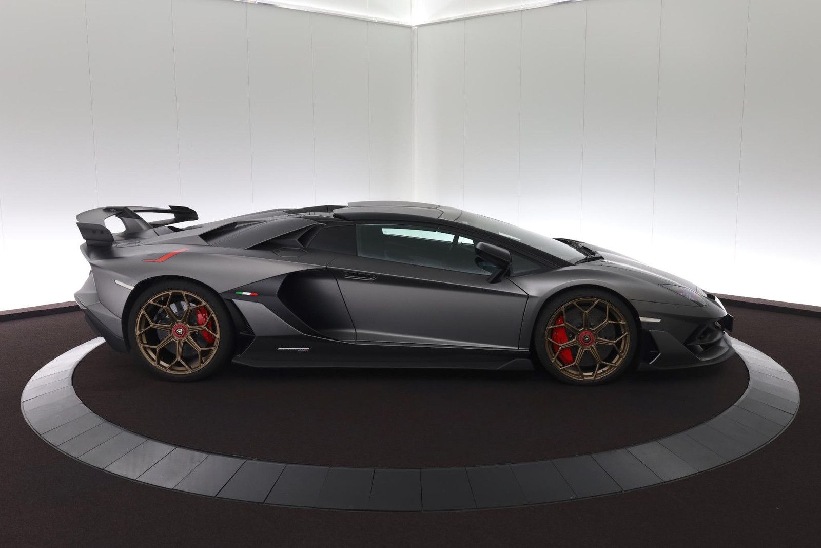 Lamborghini Aventador 6.5 V12 SVJ Roadster foto 15