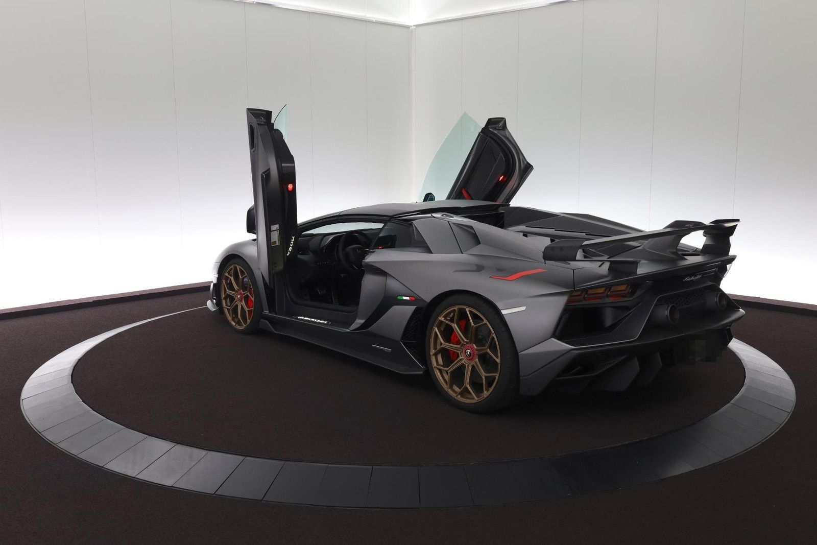 Lamborghini Aventador 6.5 V12 SVJ Roadster foto 19