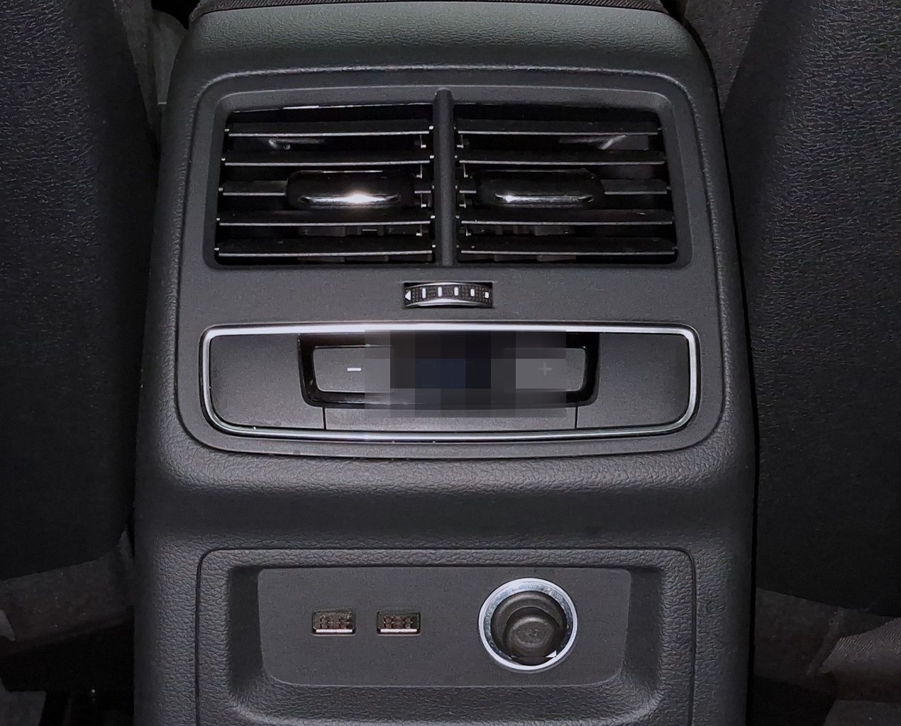 Audi A4 Av. 40 TFSI Sport,1.Hand,Navi,Pano,AHK,S-Heft foto 22