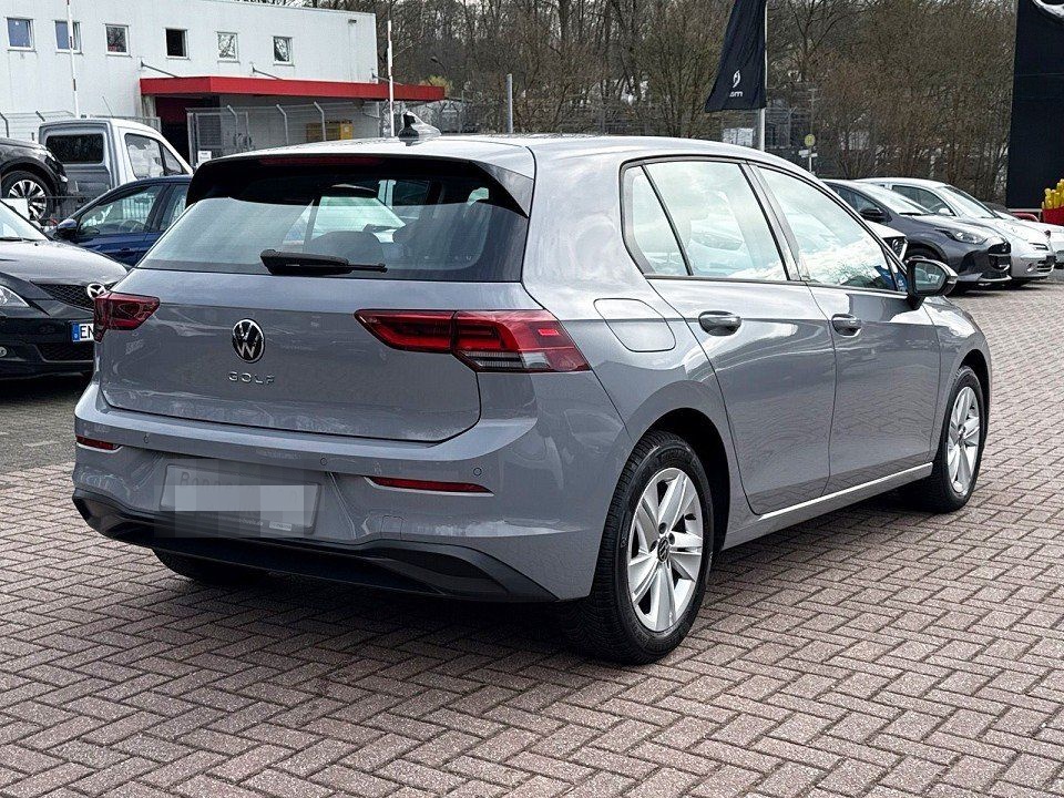 Volkswagen Golf VIII 1.5 TSI Life *Navi*Sitzheizung* foto 3