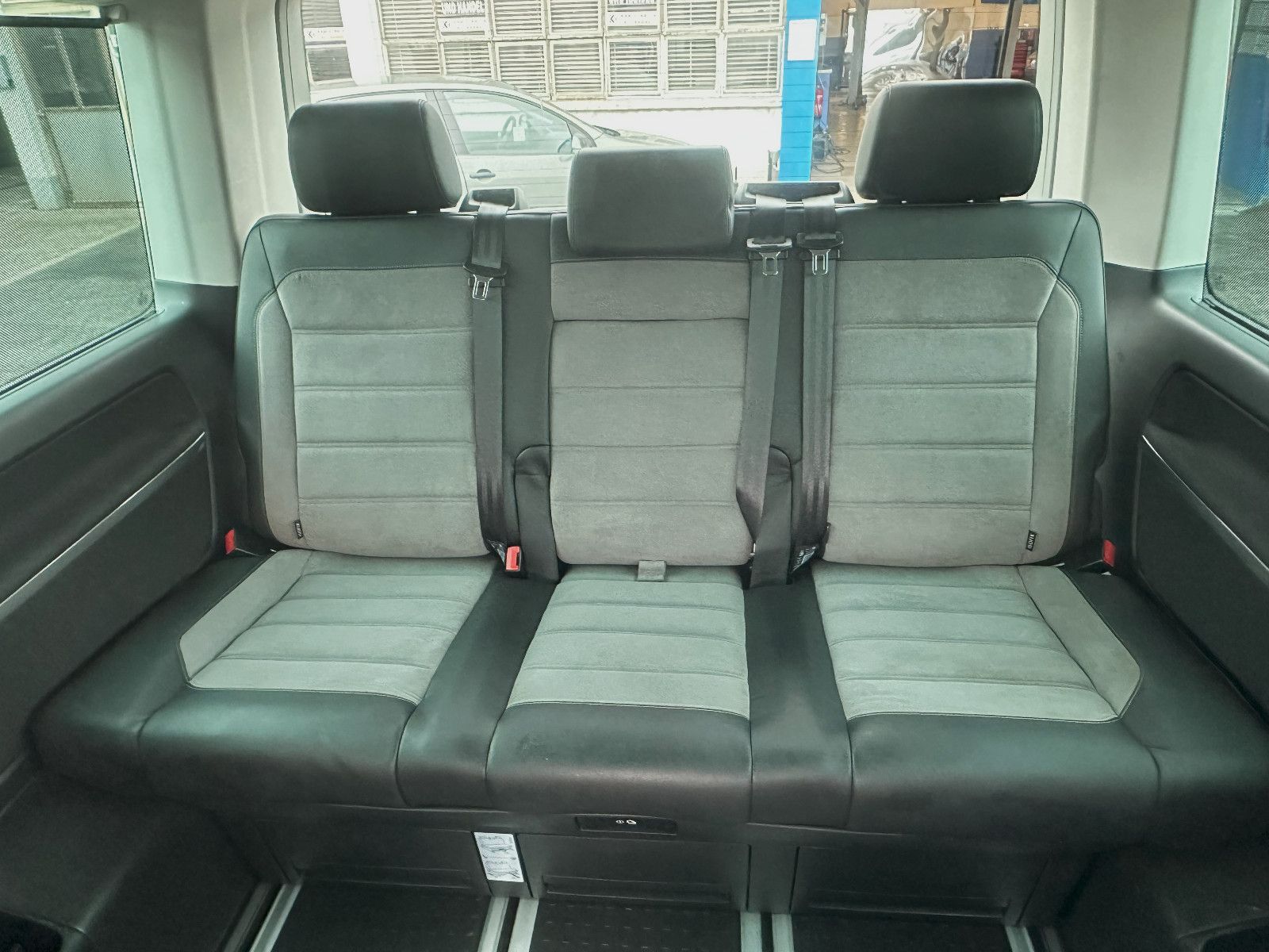 Volkswagen T6.1 Multivan GenerationSIX 2.0TDI 4Motion STDHZ foto 7