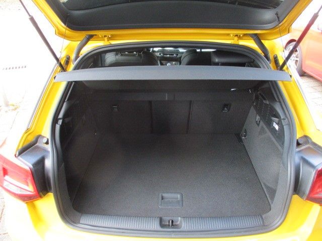 Audi Q2 35 TFSI SPORT /ACC-NAVI-DAB\ foto 12