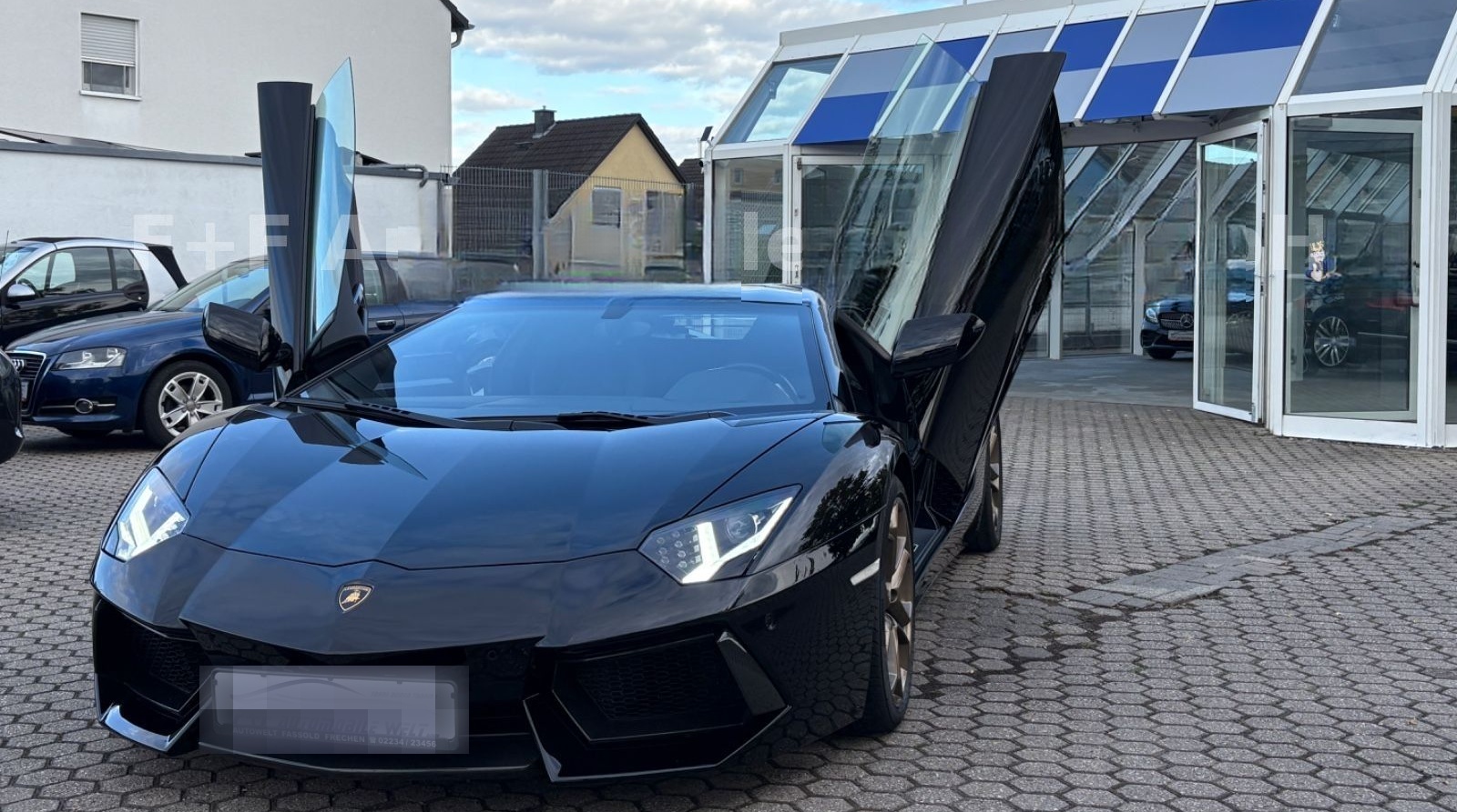 Lamborghini Aventador LP 700-4*LIFT*TRANSPARENTEHAUBE*KAMERA foto 16