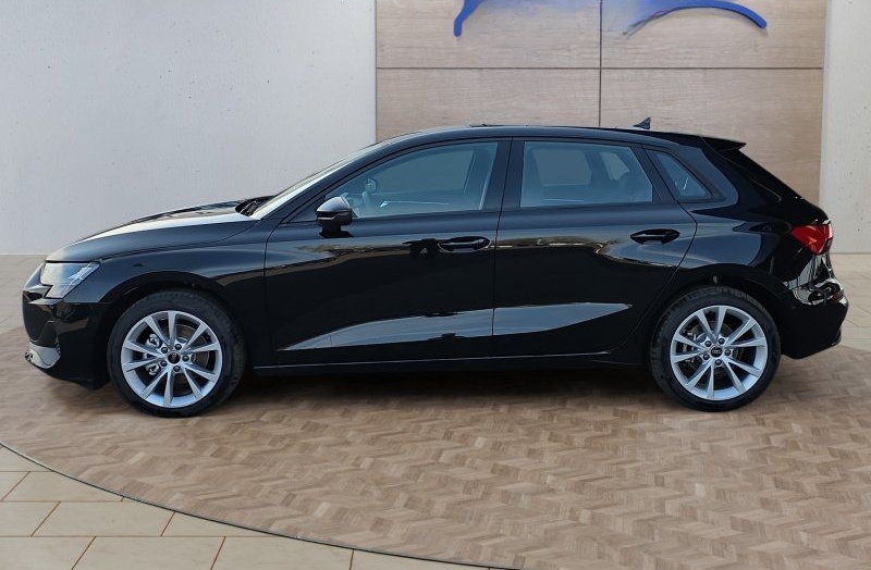 Audi A3 Sportback 35TFSI 4*J.Gar/LED/ACC/Keyless/el.K foto 3