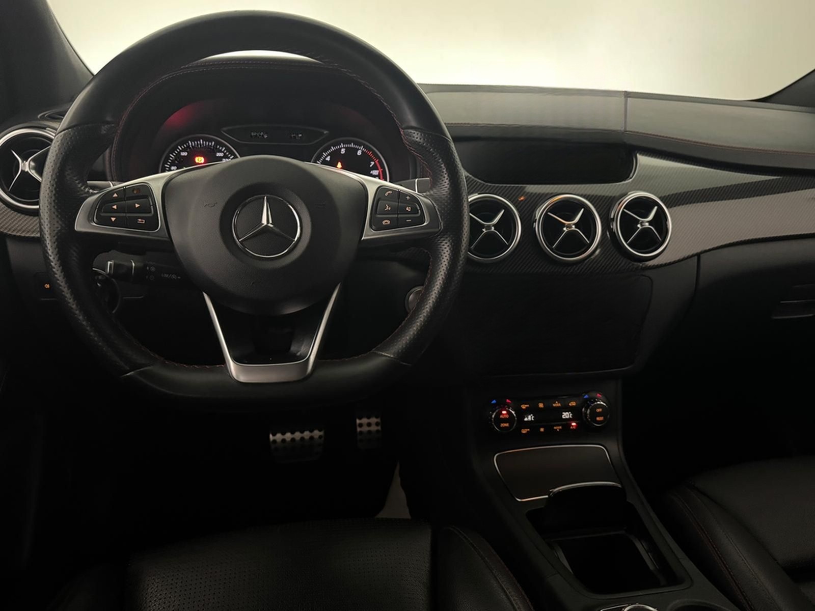 Mercedes-Benz B 220 CGI 4Matic AMG Line Leder LED Kamera Navi foto 13