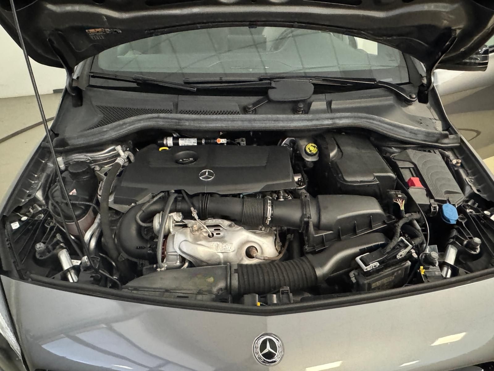 Mercedes-Benz B 220 CGI 4Matic AMG Line Leder LED Kamera Navi foto 26