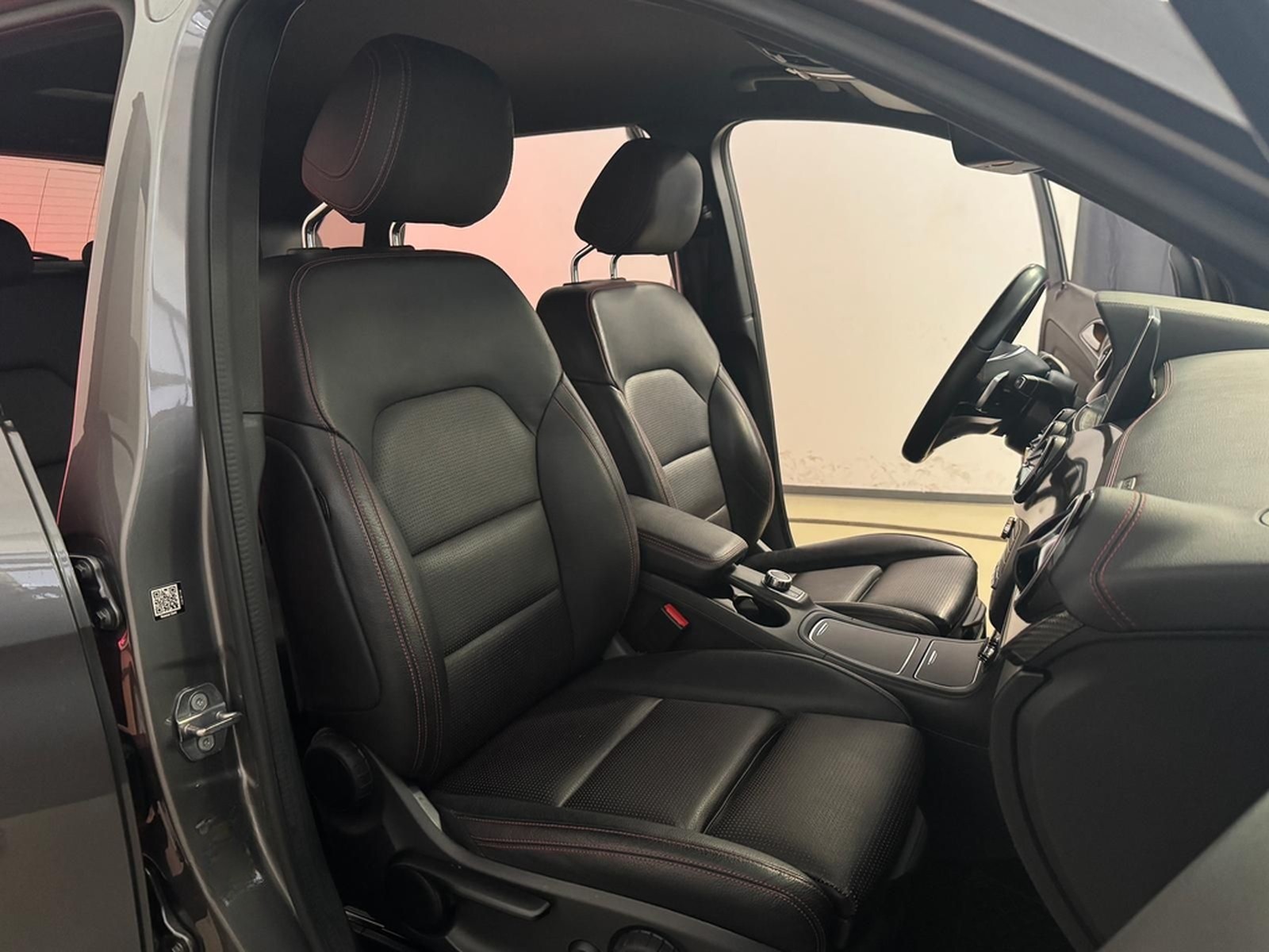 Mercedes-Benz B 220 CGI 4Matic AMG Line Leder LED Kamera Navi foto 9