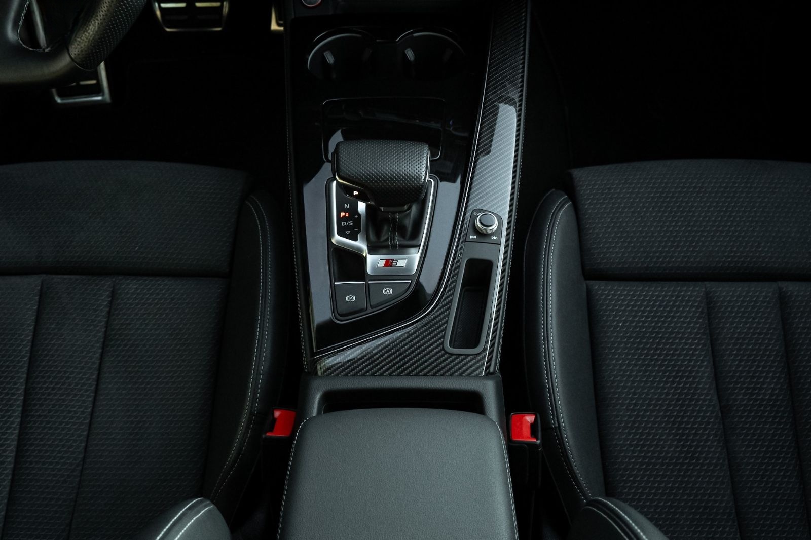 Audi S4 Avant 3.0 TDI quattro foto 11
