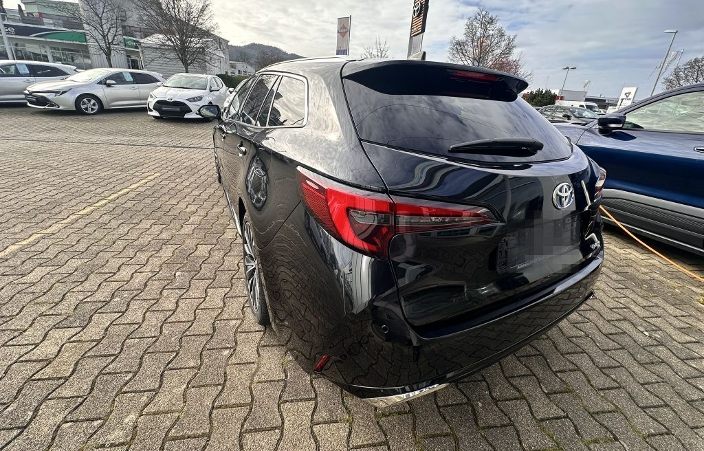 Toyota Corolla 1.8 Hybrid Touring Sports Team Deutschla foto 3
