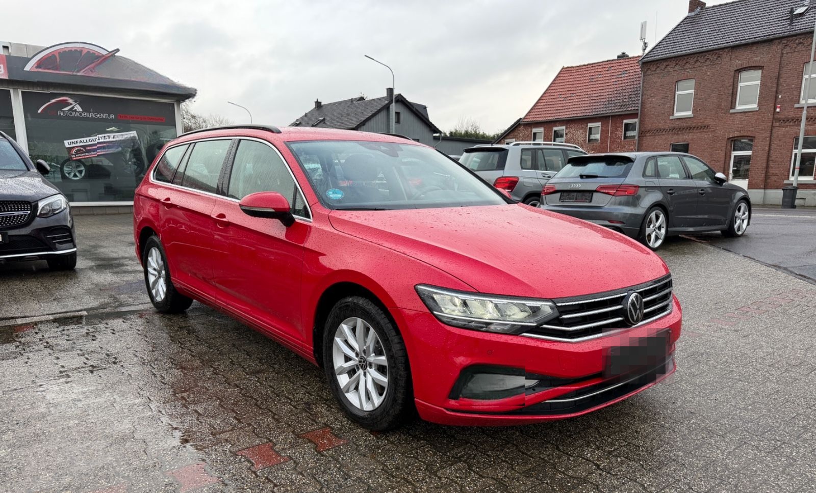 Volkswagen Passat Variant Business DSG VIRTUAL ACC LANE DIS foto 3